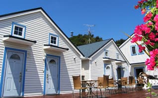 PAPA’S ISLAND RESORT